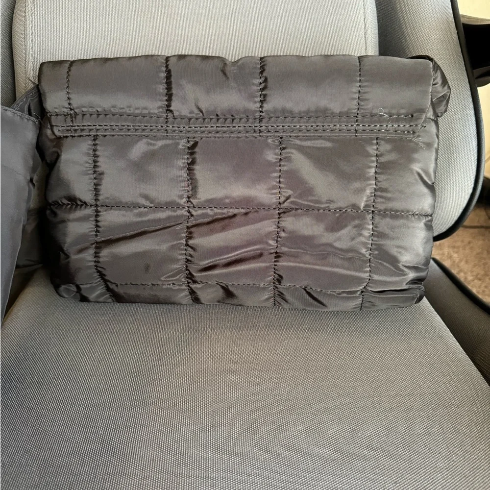 Minimalist Quilted Detail Flap Square Bag